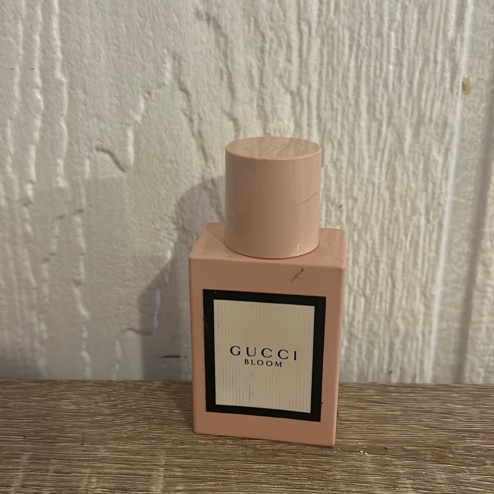 Gucci Bloom 1fl oz